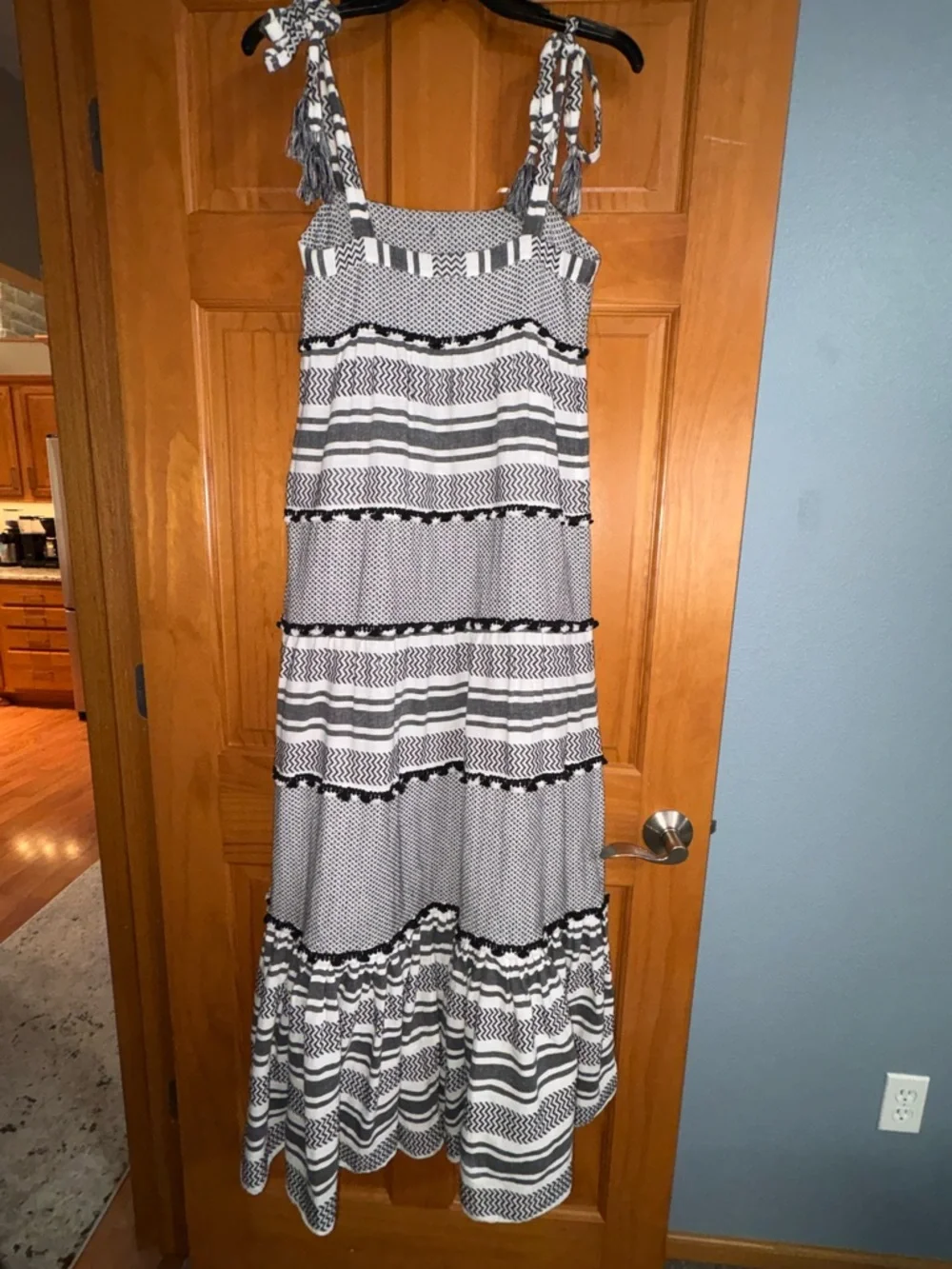 Veronica Beard Quartz Black & White Tie-Shoulder Maxi Dress - Small - Picture 6 of 11
